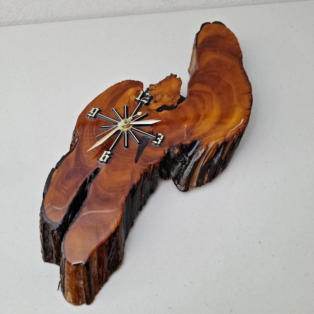 Vintage Lacquered Natural Cypress Wood Slab Stump Wall Clock Handmade Quartz